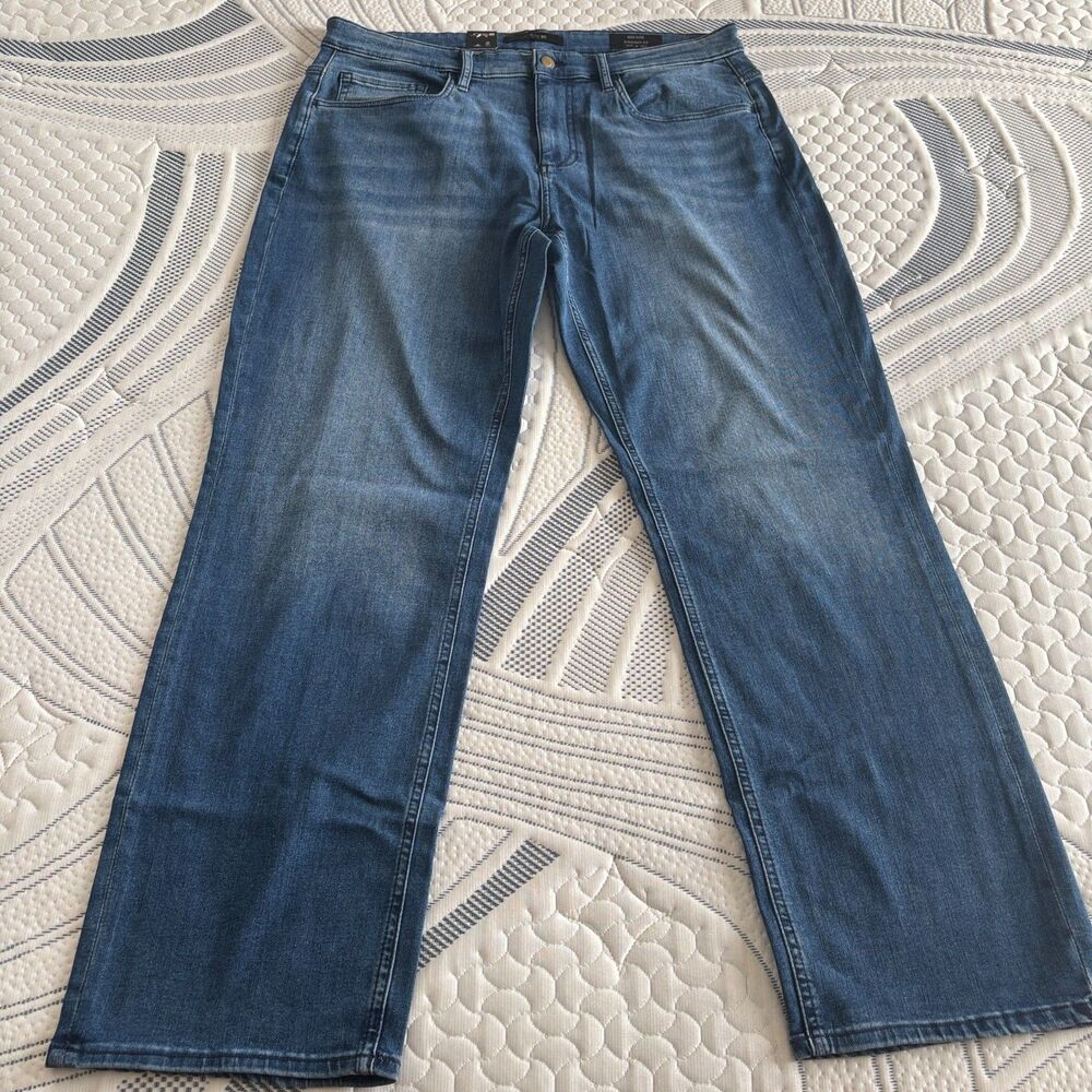 Joe's Jeans: Mid Rise Straight Fit Blue Denim Pants - Men's Size 36x32 NWT